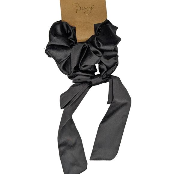 Black Hair Scrunchie Bow Ponytail by Berry - Picture 1 of 5